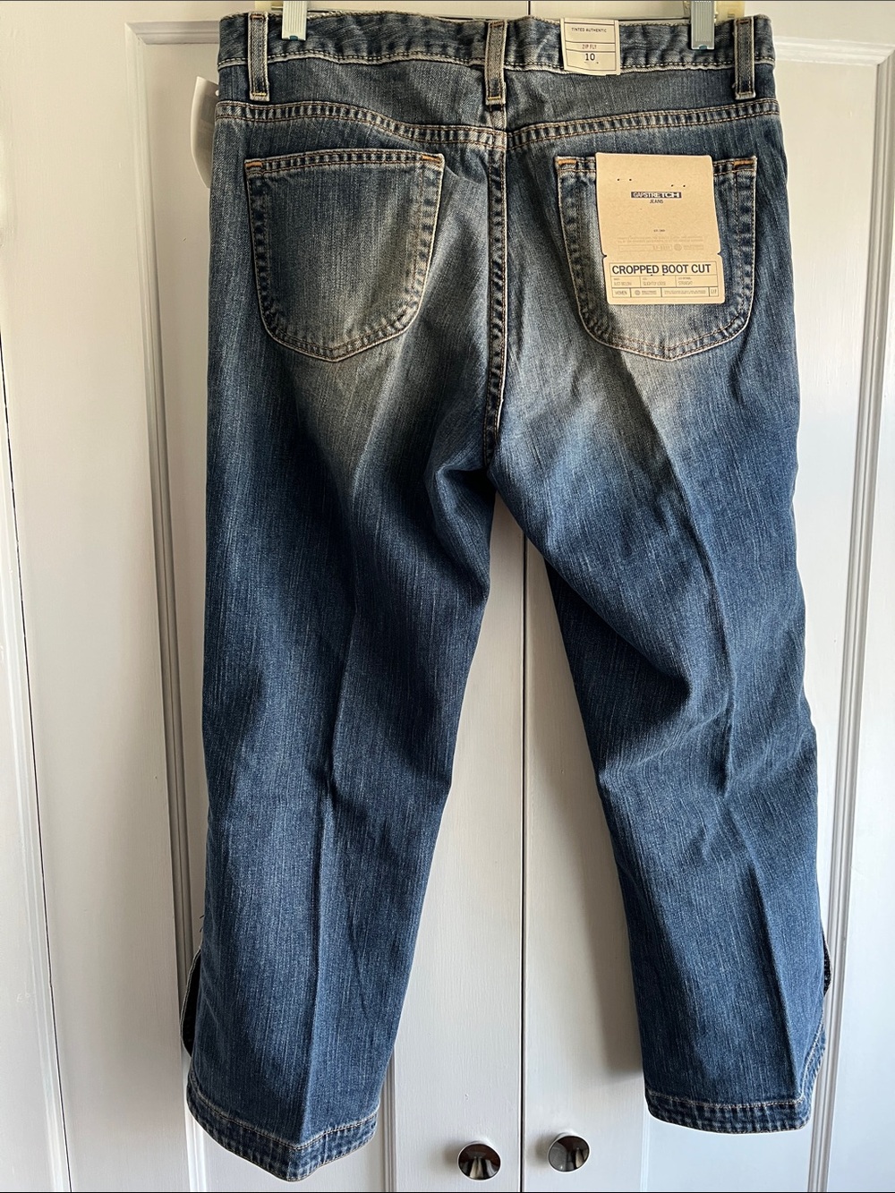 GAP Women’s Cropped Bootcut NWT Jeans 10 Orig $44 - Picture 4 of 14